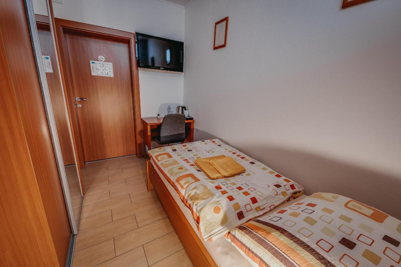 City Penzion Hotel Кошице Екстериор снимка