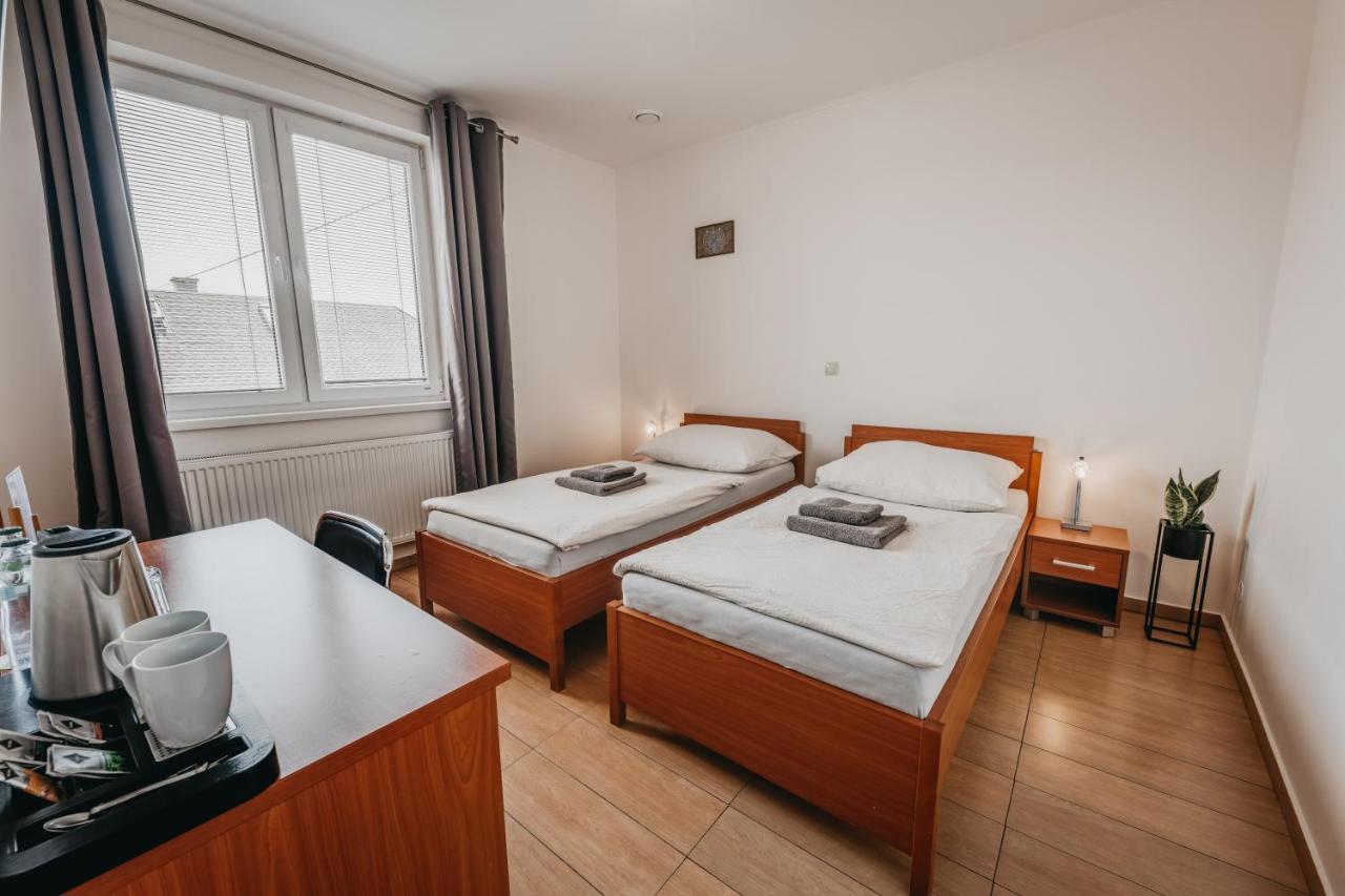 City Penzion Hotel Кошице Екстериор снимка
