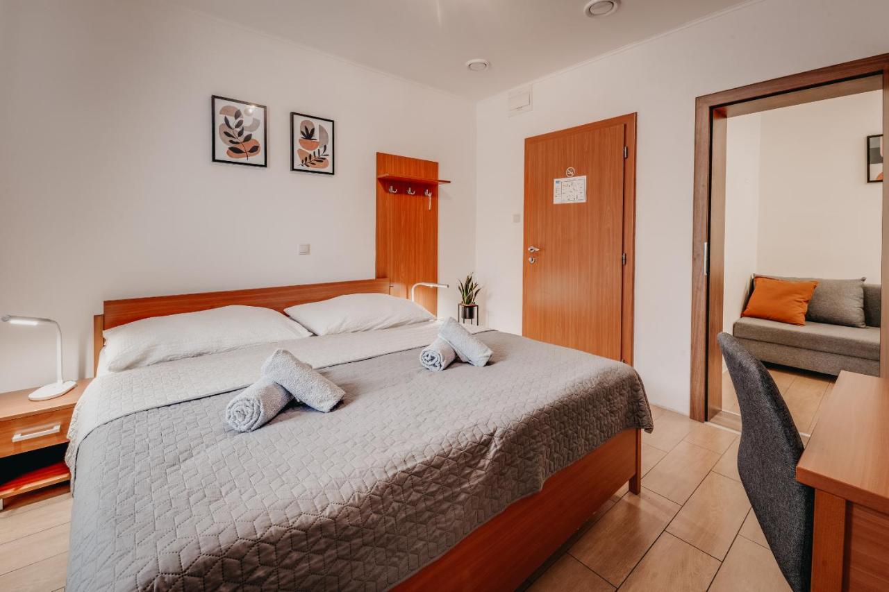 City Penzion Hotel Кошице Екстериор снимка